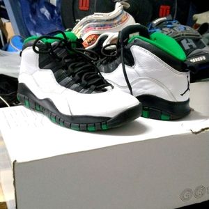 Jordans 9s retro vintage